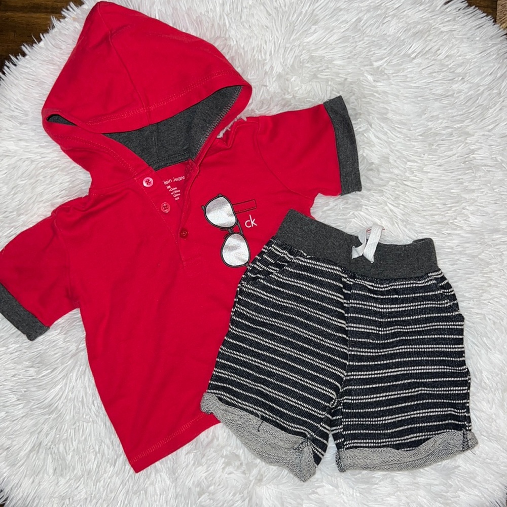 Like New - 2 pc CK set